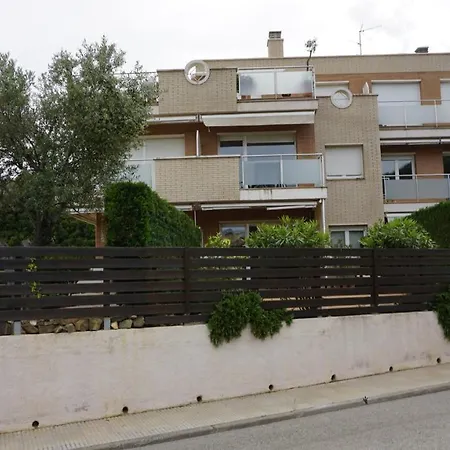 Encantador Apartamento Familiar 4 Px Con Terraza, Parking Y Wi-Fi En Llanca Exterior photo