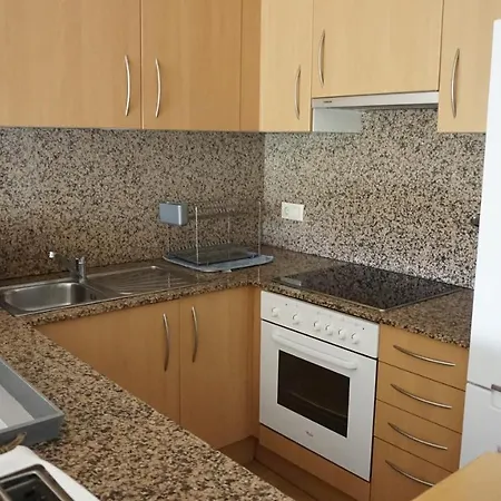 Encantador Apartamento Familiar 4 Px Con Terraza, Parking Y Wi-Fi En Llanca Exterior photo