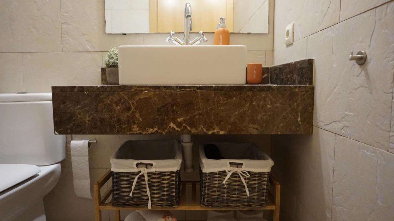 Encantador Familiar 4 Px Con Terraza, Parking Y Wi-fi En *