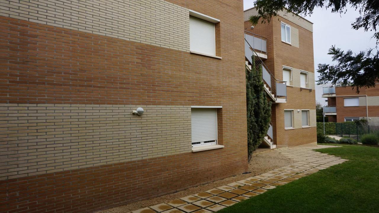 Apartment Encantador Familiar 4 Px Con Terraza, Parking Y Wi-fi En *